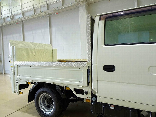 いすゞ エルフ 小型 Wキャブ TPG-NJR85A(95679) 24枚目