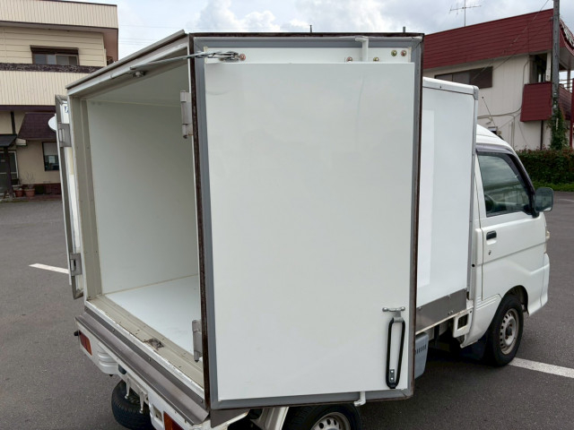 ダイハツ ハイゼット 軽 保冷バン LE-S200P(112160) 18枚目