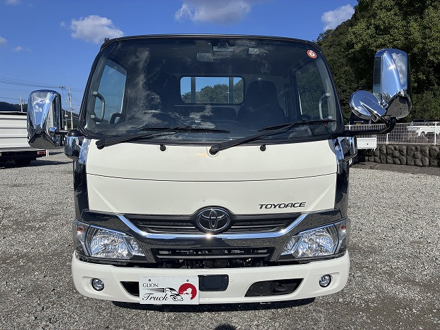 トヨタ トヨエース 小型 平ボディ TKG-XZC605(113130) 2枚目