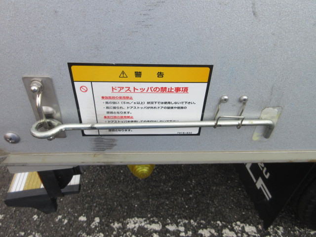 いすゞ エルフ 小型 バン TRG-NLR85AN(109809) 18枚目