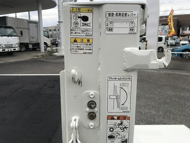 トヨタ ダイナ 小型 平ボディ TKG-XZU645(110187) 17枚目