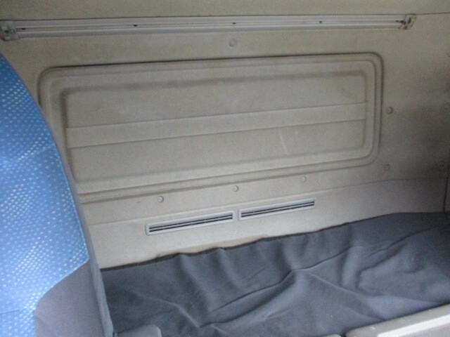 UDトラックス（日産） クオン 大型 ウィング PKG-CD4ZA(8857) 57枚目
