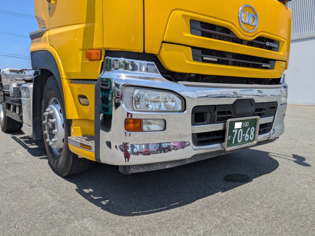 UDトラックス（日産） クオン 大型 トラクタ QPG-GK5XAB(109126) 25枚目