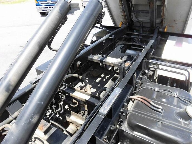 三菱ふそう ファイター 中型 コンテナ専用車 PDG-FK61F(6481) 11枚目