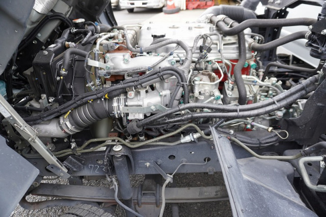 日野 レンジャー 中型 冷蔵冷凍バン 2KG-FD2ABA(107421) 14枚目