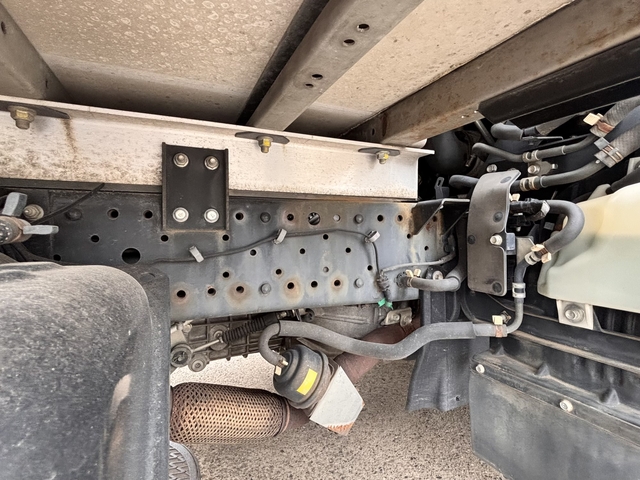 いすゞ エルフ 小型 冷蔵冷凍バン TRG-NHR85AN(107838) 23枚目