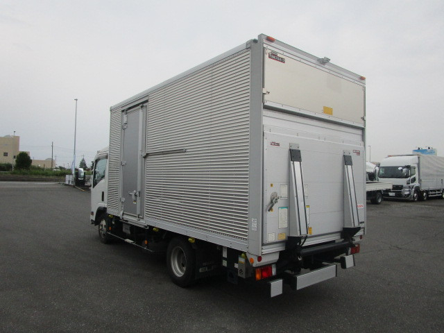 いすゞ エルフ 小型 バン 2RG-NPR88AN(109738) 3枚目