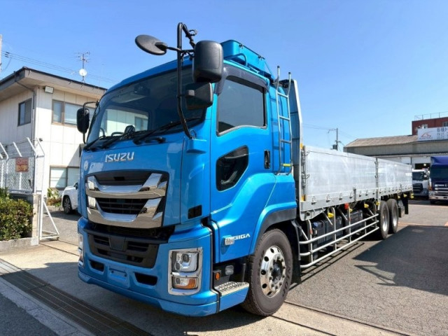 いすゞ ギガ 大型 平ボディ 2PG-CYL77C(102194) 1枚目