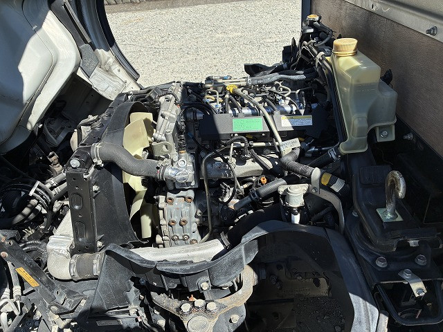 日産自動車 アトラス 小型 平ボディ TPG-FBA2W(110174) 19枚目