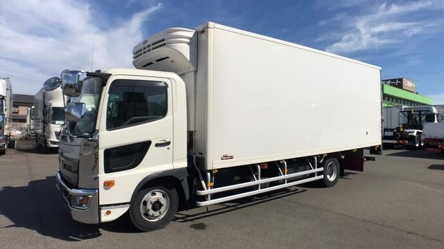 日野 レンジャー 中型 冷蔵冷凍バン 2KG-FC2ABG(35312) 6枚目