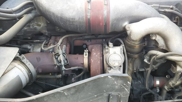 UDトラックス（日産） クオン 大型 ウィング LDG-CD5ZA(3727) 42枚目