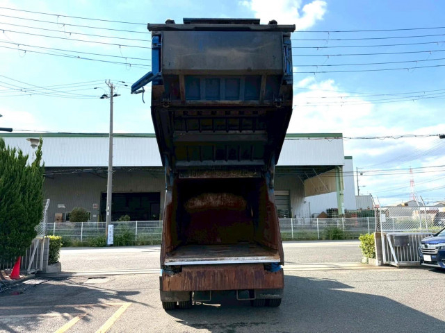 日野 レンジャー 増トン 塵芥車（プレス式） QKG-FJ7JGAA(110396) 9枚目