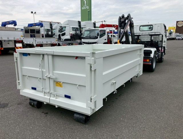 三菱ふそう キャンター 小型 コンテナ専用車 2RG-FBAV0(106563) 12枚目