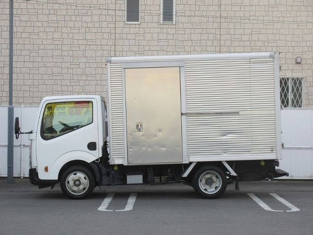 Nissan atlas Small Box body SKG-TZ2F24(6673) 5枚目
