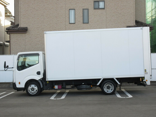 日産自動車 アトラス 小型 バン SKG-TZ3F24(7983) 6枚目
