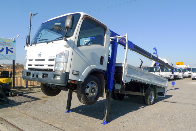 日産自動車 アトラス 小型 平ボディ（クレーン付） SKG-APR85AR(99623) 11枚目