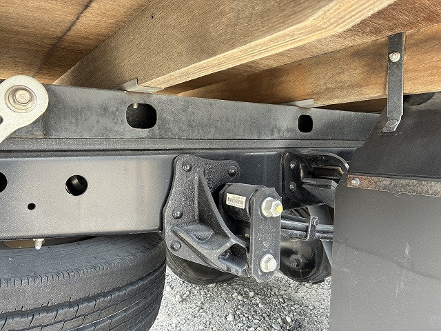 マツダ タイタン 小型 平ボディ（クレーン付） BDG-LMR85AR(110190) 13枚目