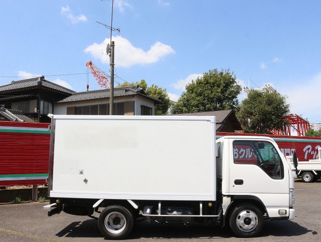 いすゞ エルフ 小型 冷蔵冷凍バン TKG-NHR85AN(110230) 4枚目