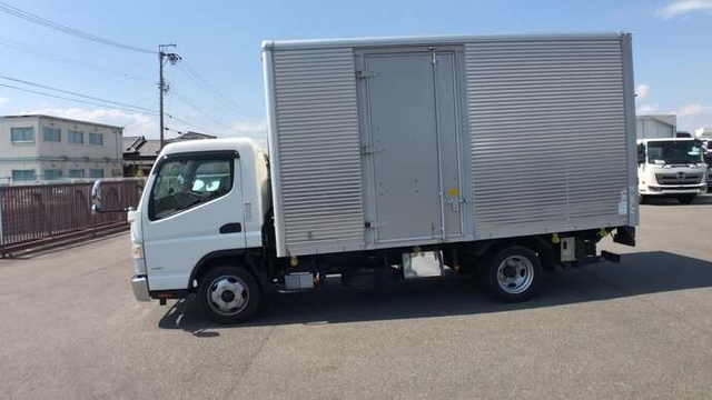 三菱ふそう キャンター 小型 バン TPG-FEB50(34766) 7枚目