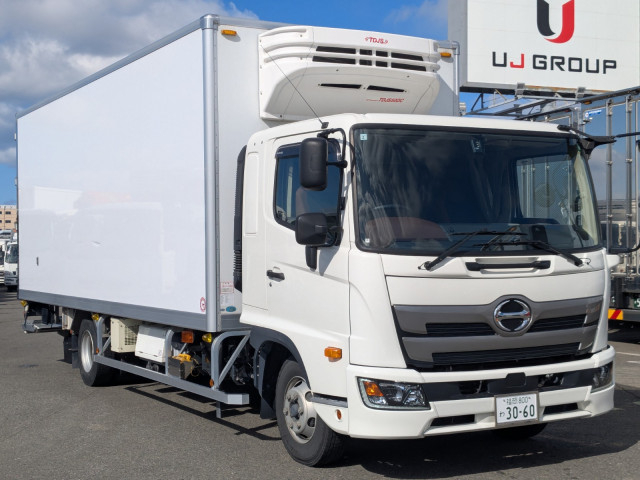 日野 レンジャー 中型 冷蔵冷凍バン 2KG-FD2ABG(100069) 3枚目
