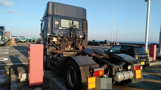 日野 プロフィア 大型 トラクタ PK-SH1EDJG(2592) 5枚目