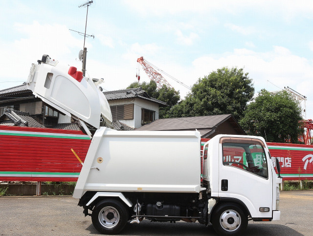 いすゞ エルフ 小型 塵芥車（プレス式） TKG-NMR85AN(109429) 17枚目