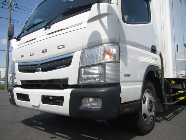 三菱ふそう キャンター 小型 冷蔵冷凍バン TPG-FEB50(9695) 41枚目