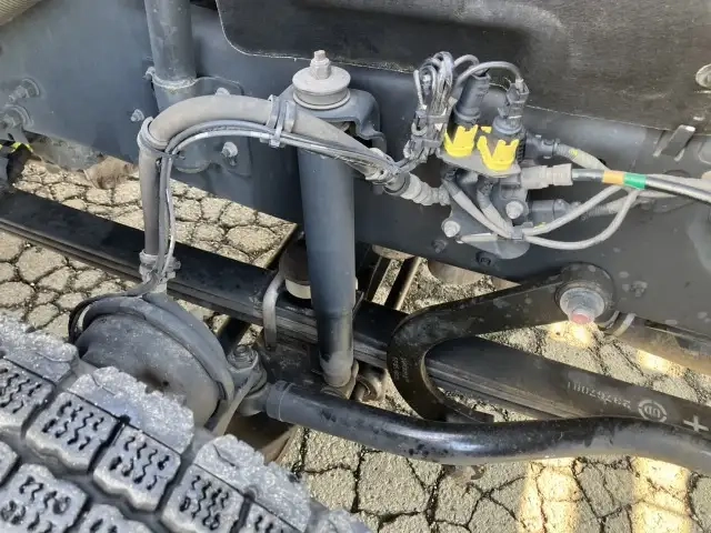 日産自動車 クオン 大型 トラクタ 2PG-GK5AAD(106701) 42枚目