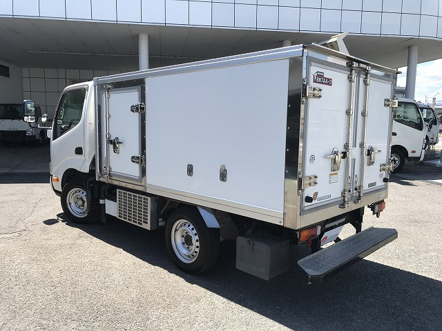 Toyota toyoace Small Freezer box_body QDF-KDY221(110246) 4枚目