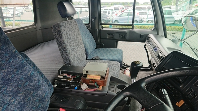 UDトラックス（日産） ビッグサム 大型 平ボディ（クレーン付） KC-CD53BTF(3414) 5枚目