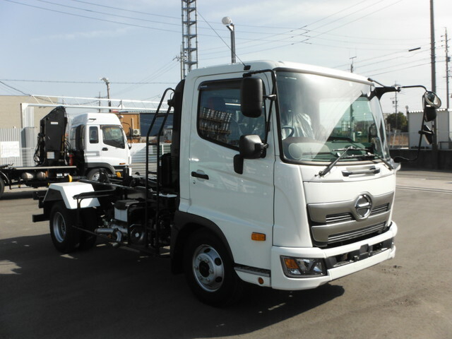 日野 レンジャー 中型 コンテナ専用車 2KG-FC2ABA(8622) 2枚目