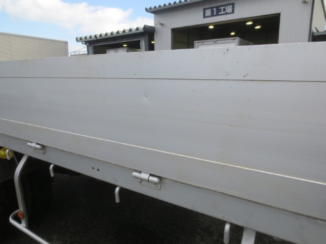 日野 レンジャー 中型 平ボディ（クレーン付） TKG-FD9LJAA(113659) 22枚目