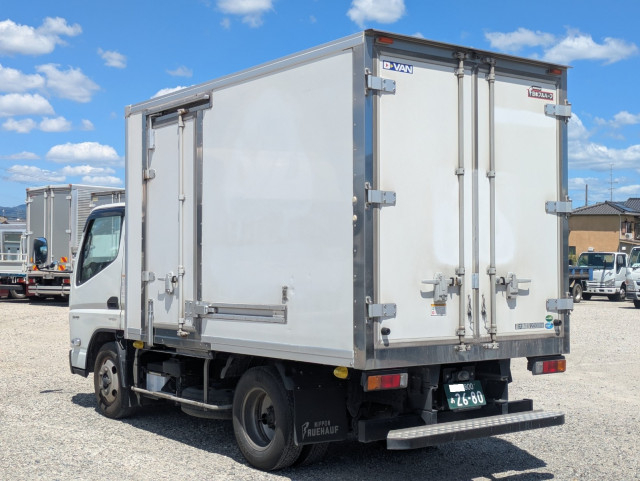 三菱ふそう キャンター 小型 冷蔵冷凍バン 2RG-FBAV0(109885) 5枚目