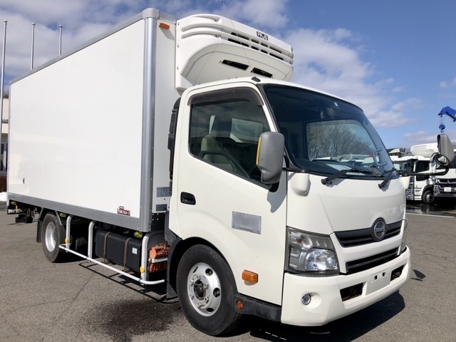 日野 デュトロ 小型 冷蔵冷凍バン SKG-XZU710M(55806) 3枚目