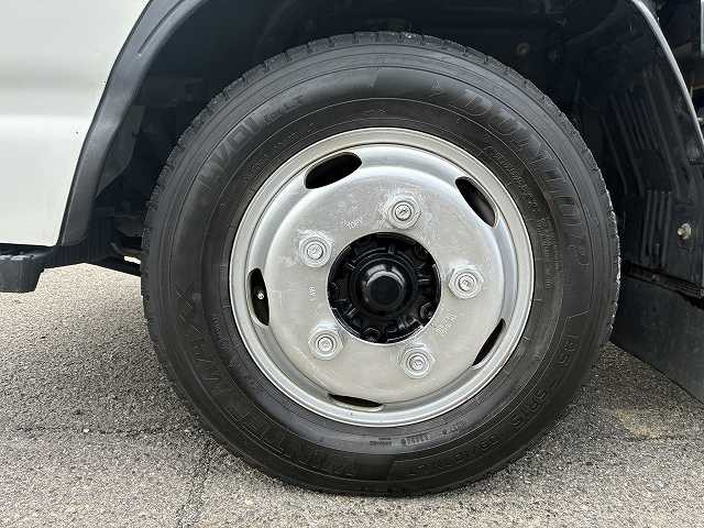 いすゞ エルフ 小型 平ボディ TRG-NHR85A(110215) 29枚目