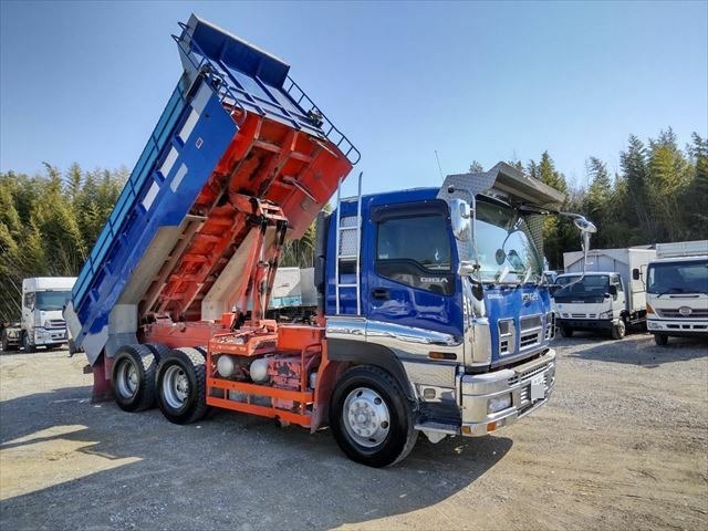 いすゞ ギガ 大型 土砂ダンプ PDG-CXZ52K8(9400) 9枚目