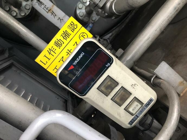 いすゞ ギガ 大型 タンクローリー LKG-CYL77AM(6419) 19枚目