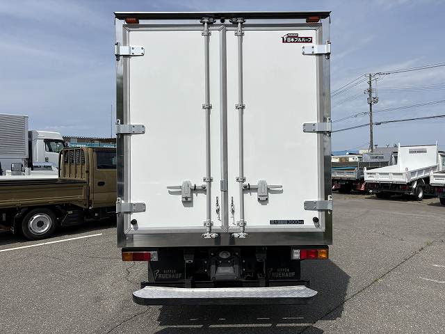 三菱ふそう キャンター 小型 冷蔵冷凍バン 2PG-FBAV0(105256) 15枚目