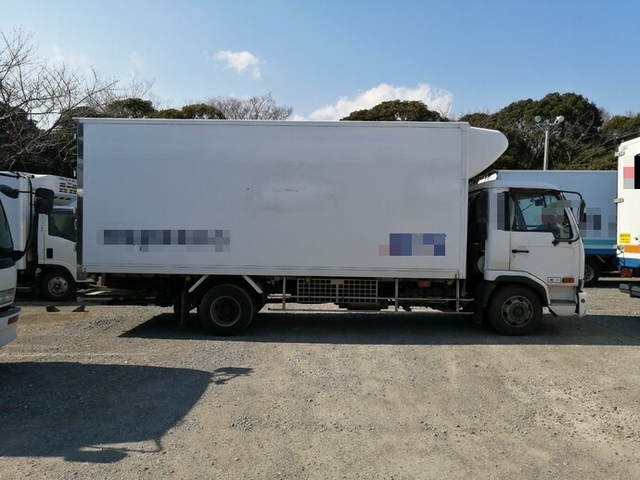 UDトラックス（日産） コンドル 中型 冷蔵冷凍バン PB-MK36B(5670) 16枚目