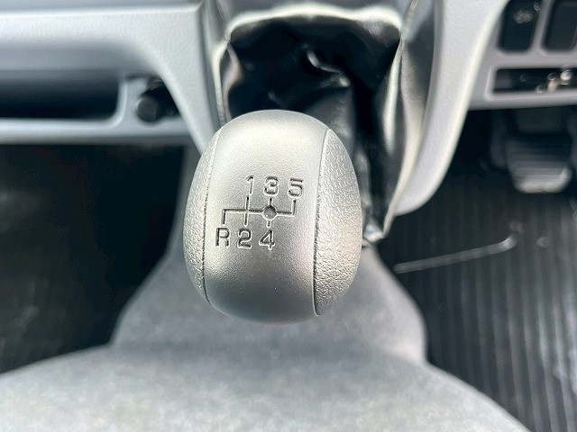 三菱ふそう キャンター 小型 バン TKG-FEA50(110315) 33枚目