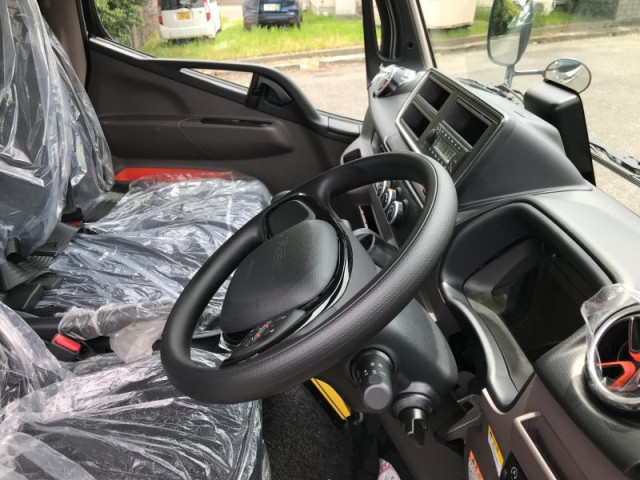 三菱ふそう キャンター 小型 コンテナ専用車 2RG-FBAV0(107928) 7枚目