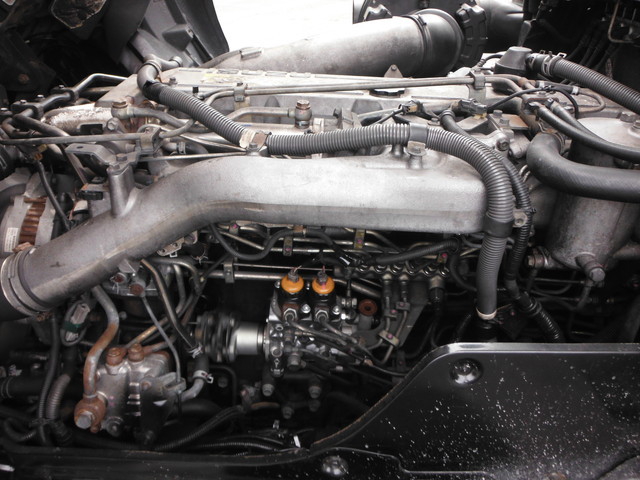 いすゞ ギガ 大型 冷蔵冷凍バン PJ-CYJ51W6(1870) 19枚目