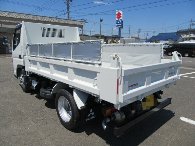 三菱ふそう キャンター 小型 土砂ダンプ 2PG-FBA30(12638) 4枚目