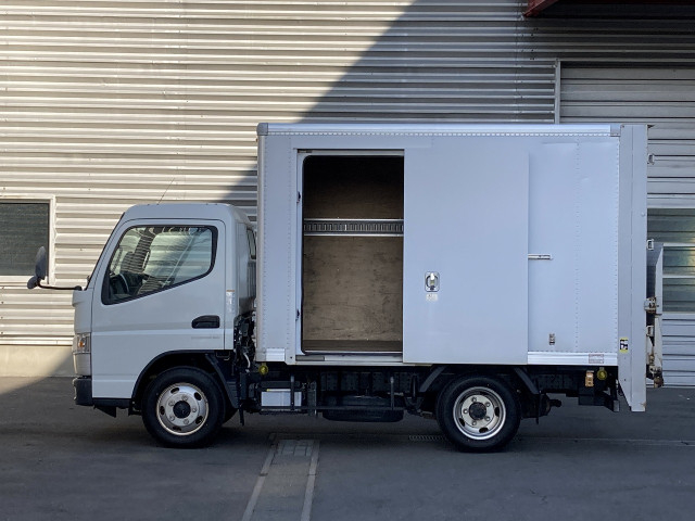 日産自動車 アトラス 小型 バン TRG-FEA5W(102277) 3枚目