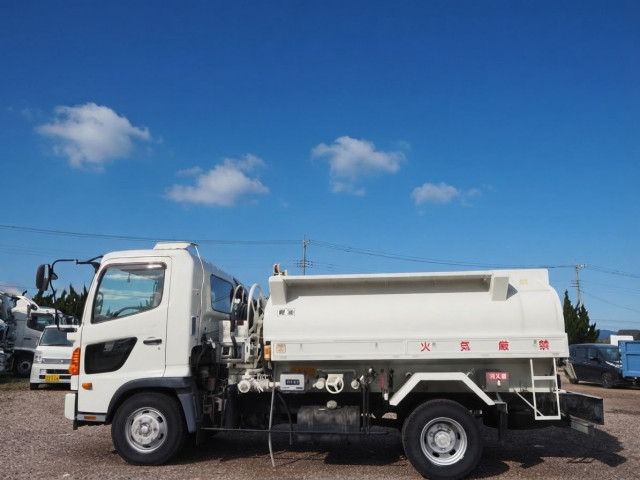 日野 レンジャー 中型 タンクローリー SDG-FC9JDAA(112785) 2枚目