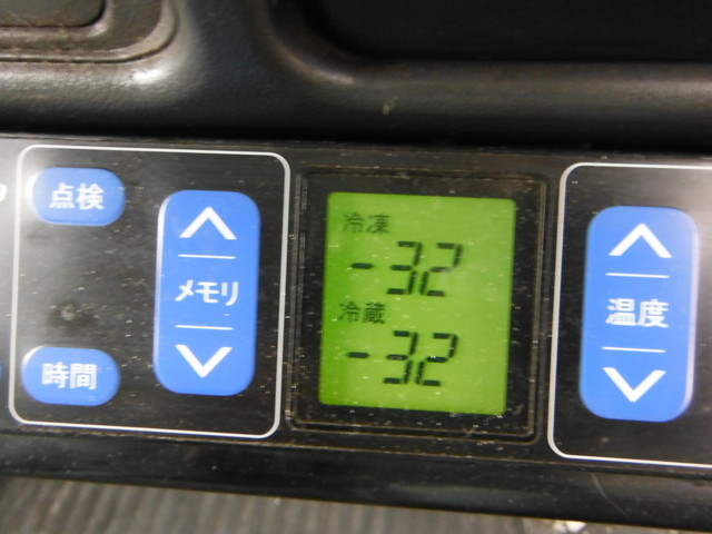 いすゞ エルフ 小型 冷蔵冷凍バン PA-NPR81N(2197) 18枚目