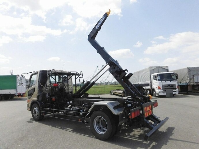 三菱ふそう ファイター 増トン コンテナ専用車 QKG-FK72FZ(9360) 4枚目
