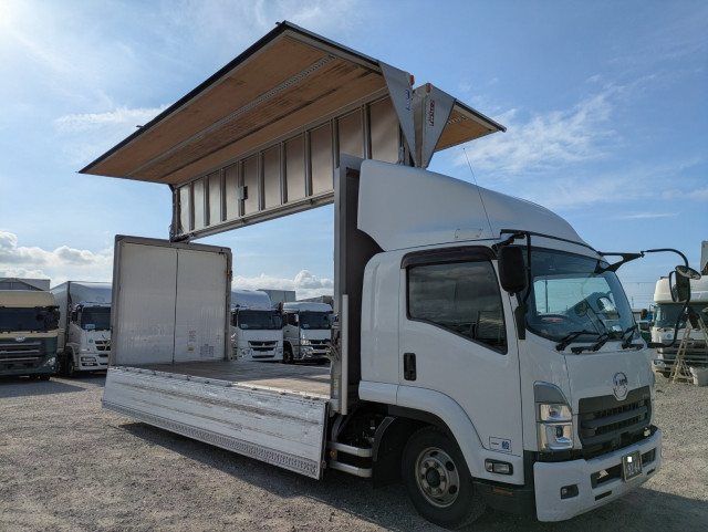 UDトラックス（日産） コンドル 中型 ウィング 2RG-BRR90T2(110894) 40枚目