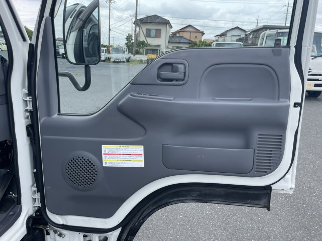 Isuzu elf Small Flat body 2RG-AHR88A(105662) 15枚目