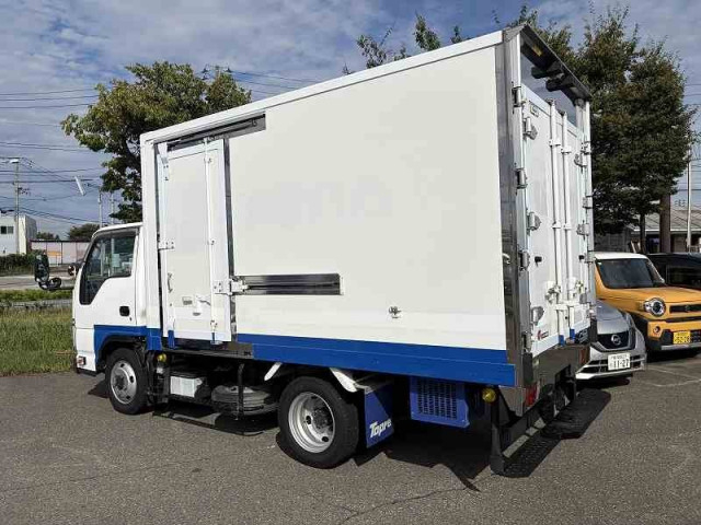 いすゞ エルフ 小型 冷蔵冷凍バン TKG-NKS85AN(111938) 4枚目